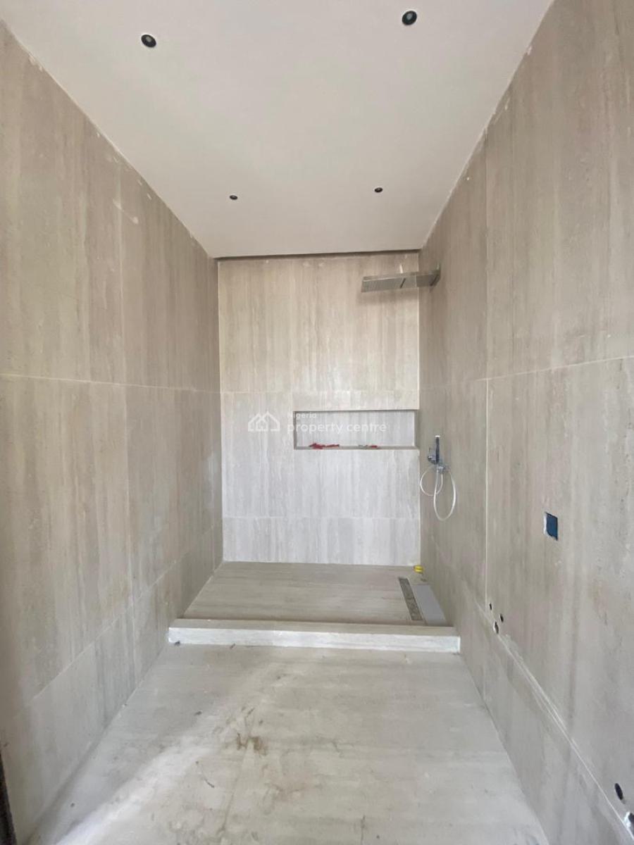 Spacious 6-bedroom Fully Detached Duplex with Bq with Pool, Rooftop, Lekki Phase 1, Lekki, Lagos, Detached Duplex for Sale