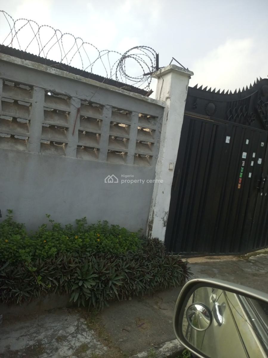 2 Bedrooms Bungalow in Abraham Adesanya Estate, Abraham Adesanya Estate, Ajah, Lagos, Terraced Bungalow for Sale