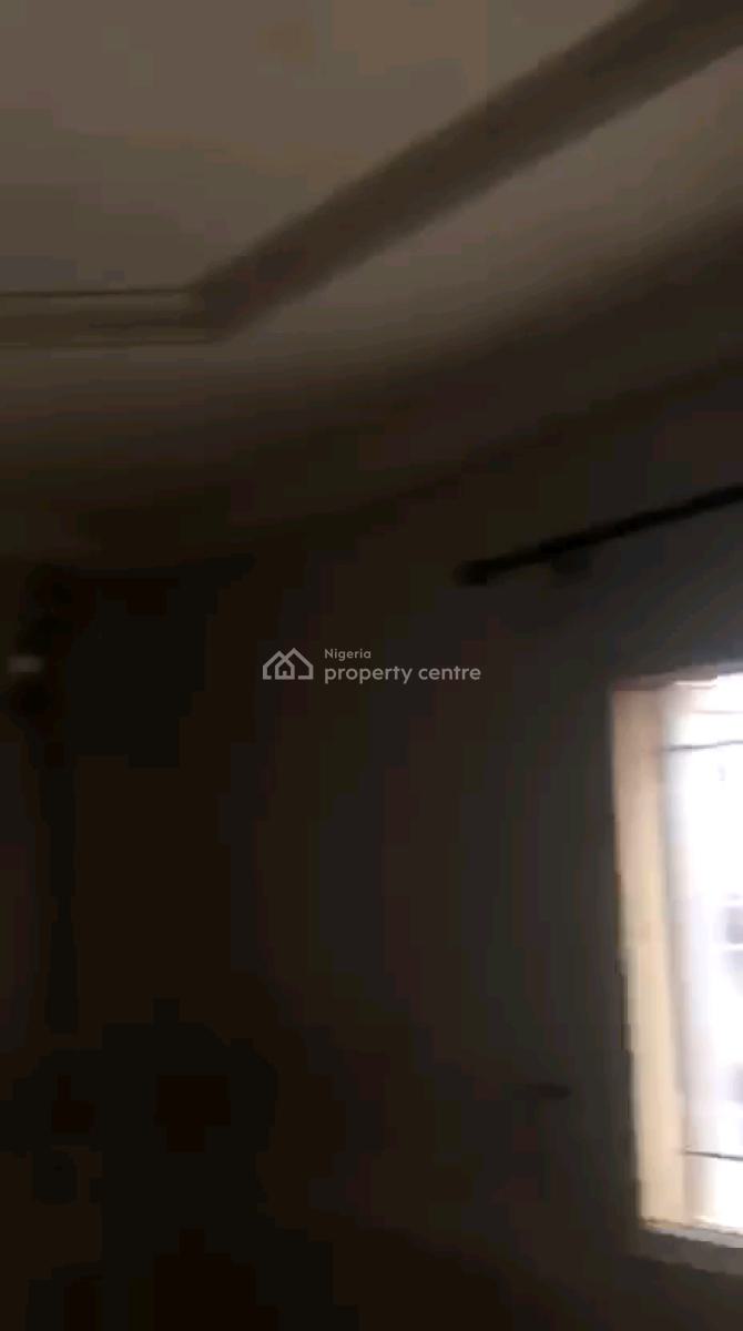 Decent and Spacious 2 Bedroom Upflat All Rooms En-suite, Off Yetunde Brown, Ifako, Gbagada, Lagos, Flat / Apartment for Rent