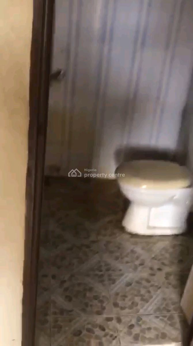 Decent and Spacious 2bedroom Upflat All Rooms En-suite, Off Yetunde Brown, Ifako, Gbagada, Lagos, Flat / Apartment for Rent