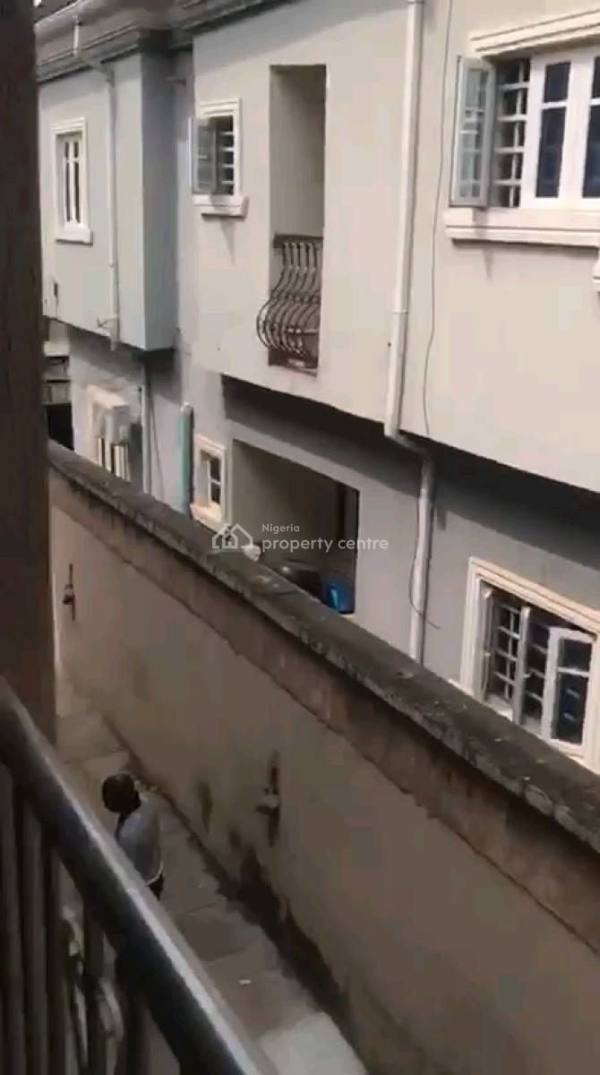 Decent and Spacious 2bedroom Upflat All Rooms En-suite, Off Yetunde Brown, Ifako, Gbagada, Lagos, Flat / Apartment for Rent