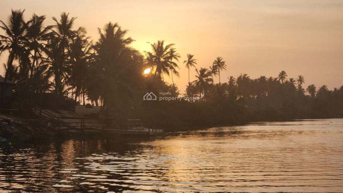 Luxury 3-bedroom Beachfront, Ilashe, Lagos, Detached Duplex Short Let