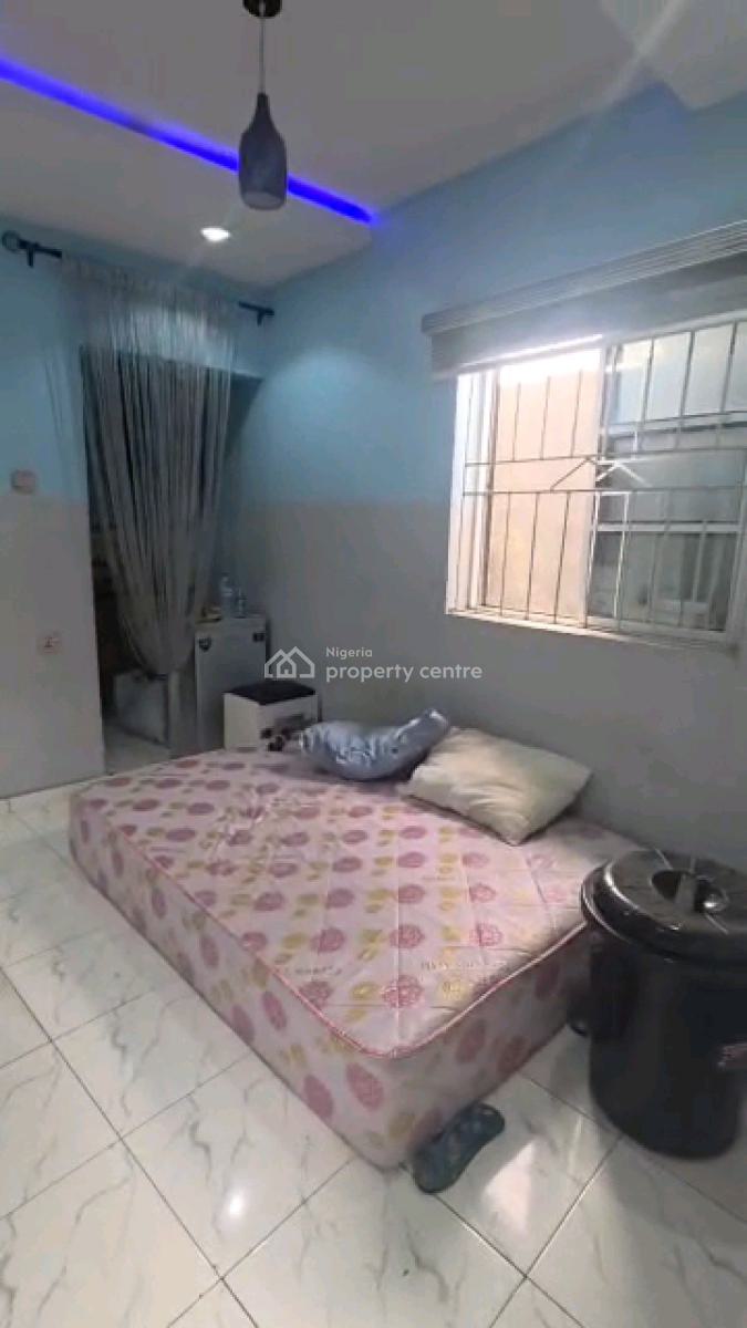 Spacious Self Contain, Abule Ijesha, Yaba, Lagos, Self Contain (single Rooms) for Rent