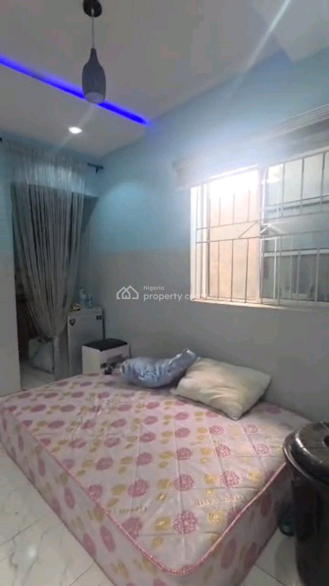 Spacious Self Contain, Abule Ijesha, Yaba, Lagos, Self Contain (single Rooms) for Rent