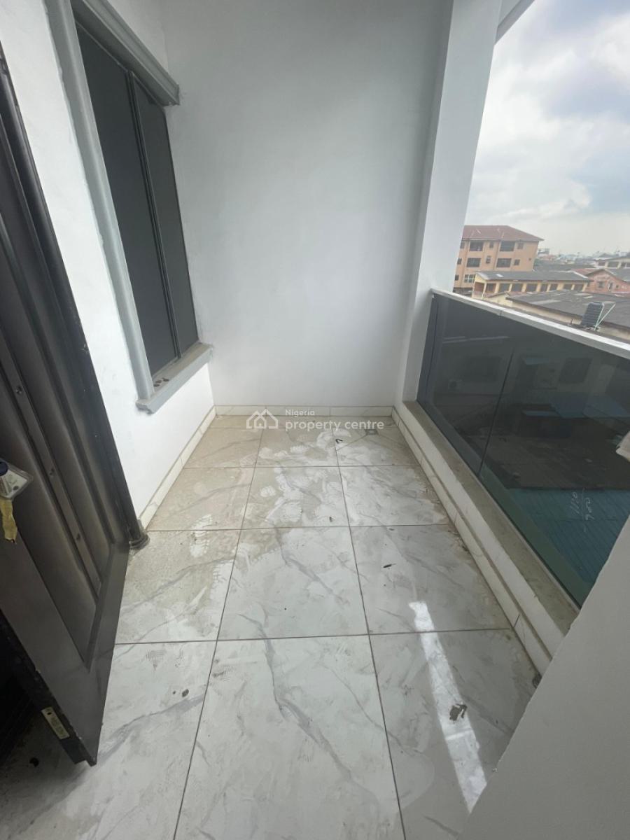 Very Nice Lovely Built 3 Bedroom Apartment in a Serene Neighborhood, Off Masha Road, Surulere, Lagos, Flat / Apartment for Sale