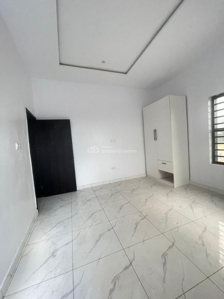 Very Nice Lovely Built 3 Bedroom Apartment in a Serene Neighborhood, Off Masha Road, Surulere, Lagos, Flat / Apartment for Sale