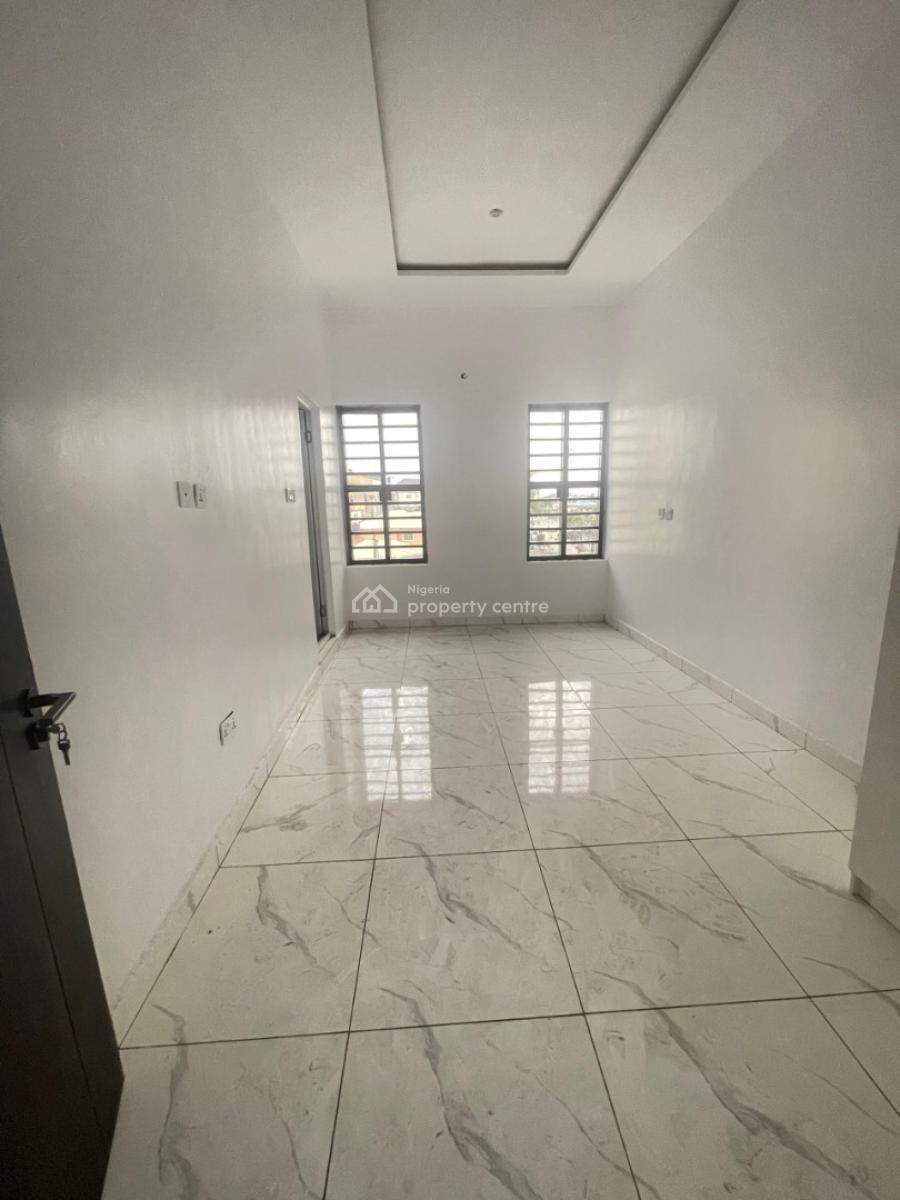 Very Nice Lovely Built 3 Bedroom Apartment in a Serene Neighborhood, Off Masha Road, Surulere, Lagos, Flat / Apartment for Sale
