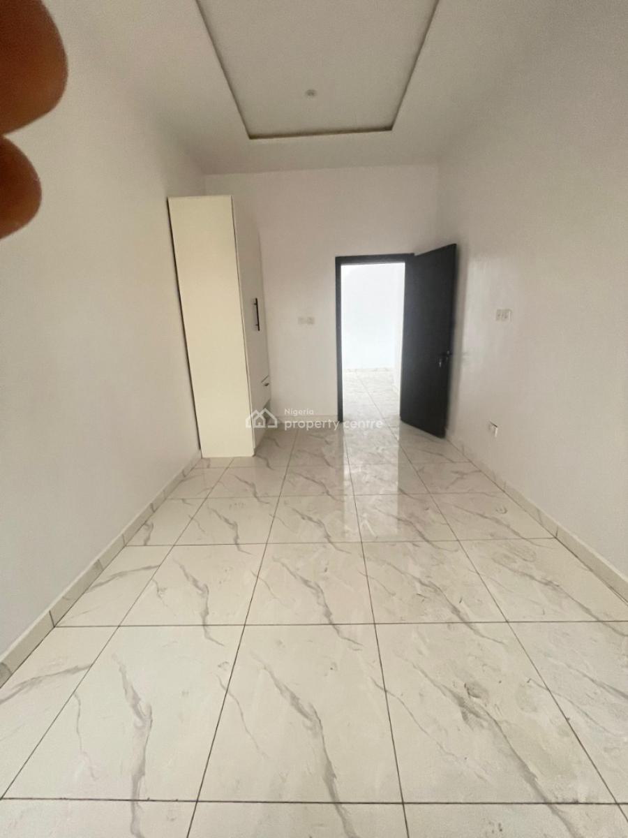 Very Nice Lovely Built 3 Bedroom Apartment in a Serene Neighborhood, Off Masha Road, Surulere, Lagos, Flat / Apartment for Sale
