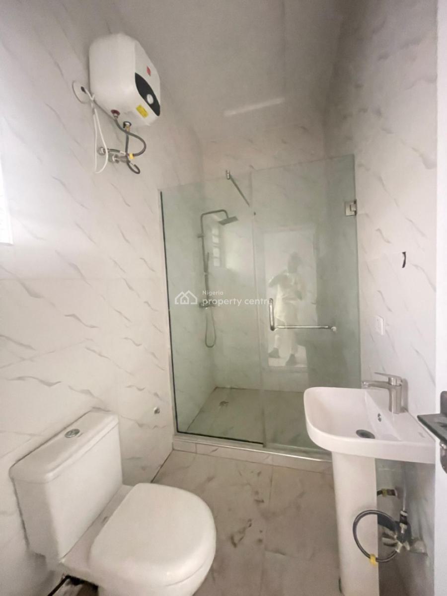 Very Nice Lovely Built 3 Bedroom Apartment in a Serene Neighborhood, Off Masha Road, Surulere, Lagos, Flat / Apartment for Sale