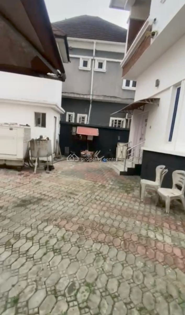 Nicely Maintained 4 Bedroom Fully Detached Duplex with a Bq, Ajiwe, Ajah, Lagos, Detached Duplex for Rent