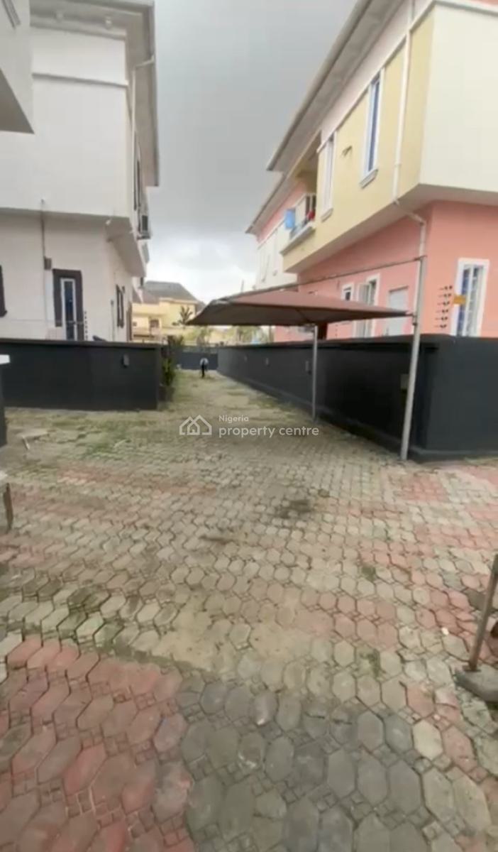 Nicely Maintained 4 Bedroom Fully Detached Duplex with a Bq, Ajiwe, Ajah, Lagos, Detached Duplex for Rent