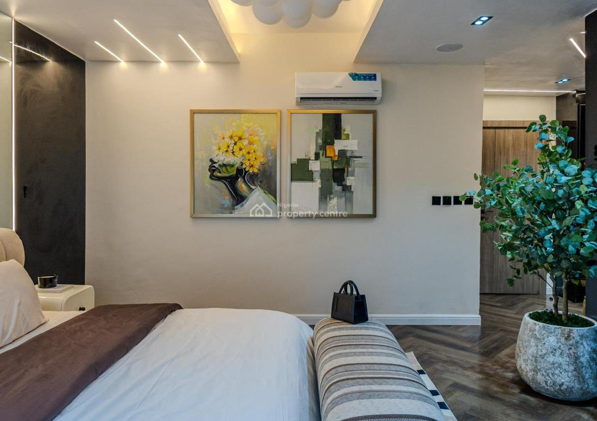 Luxury 3-bedroom Apartment W/pool, Ps5 and More, Lekki Phase 1, Lekki, Lagos, Flat / Apartment Short Let