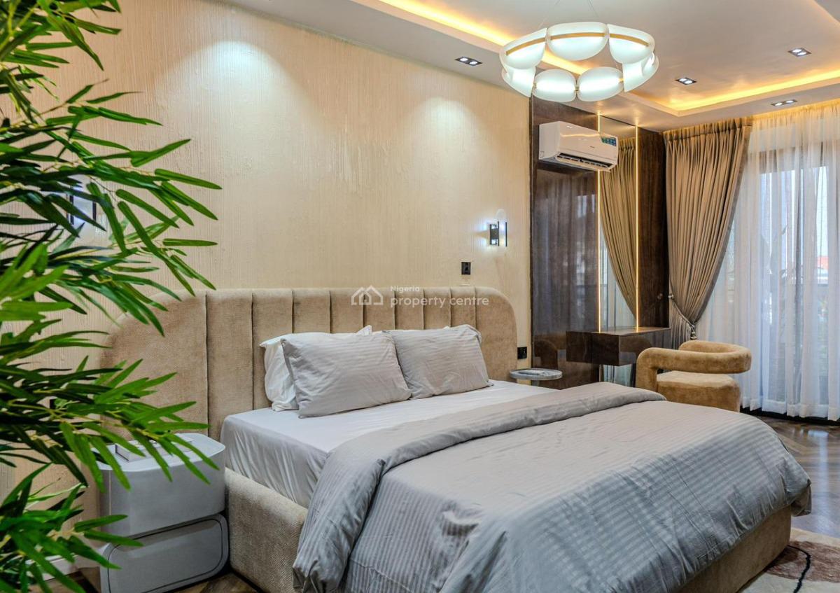 Luxury 3-bedroom Apartment W/pool, Ps5 and More, Lekki Phase 1, Lekki, Lagos, Flat / Apartment Short Let