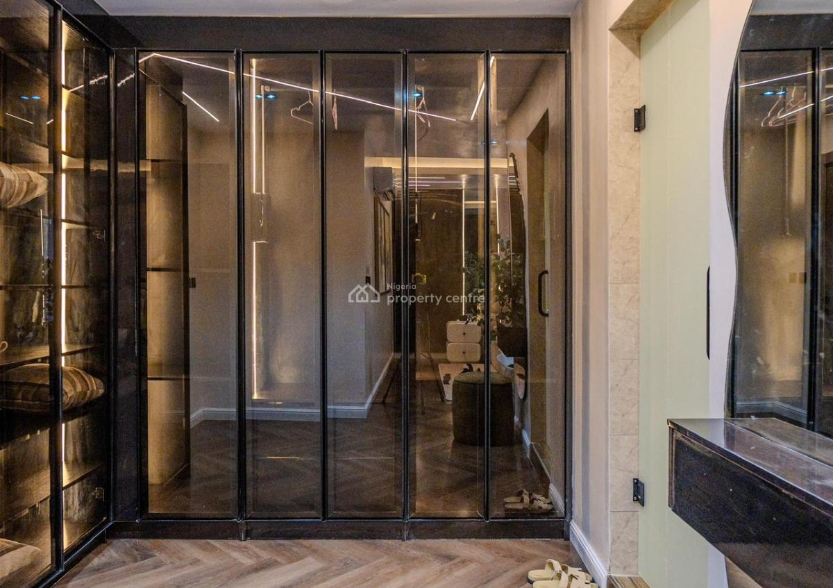 Luxury 3-bedroom Apartment W/pool, Ps5 and More, Lekki Phase 1, Lekki, Lagos, Flat / Apartment Short Let