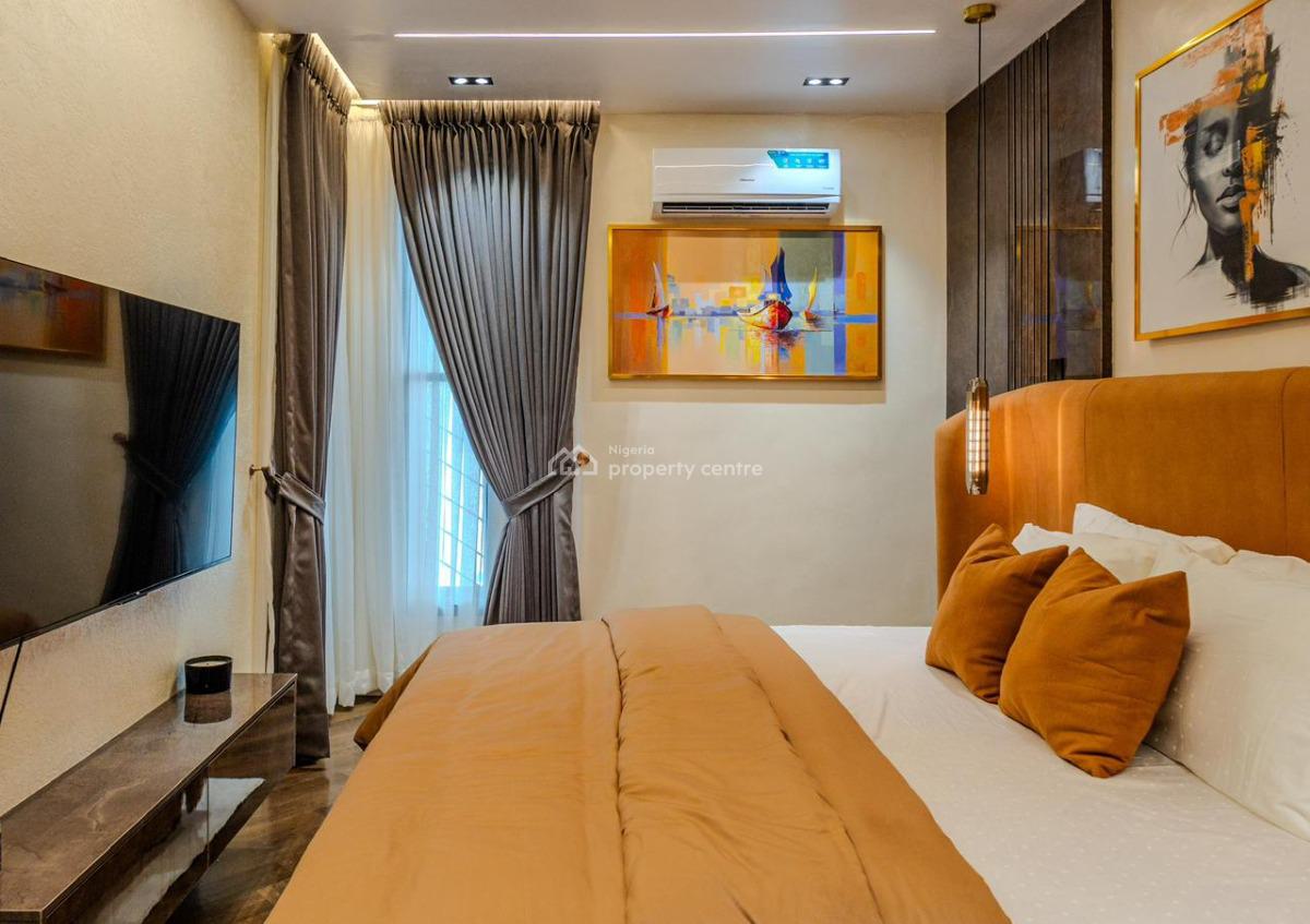 Luxury 3-bedroom Apartment W/pool, Ps5 and More, Lekki Phase 1, Lekki, Lagos, Flat / Apartment Short Let