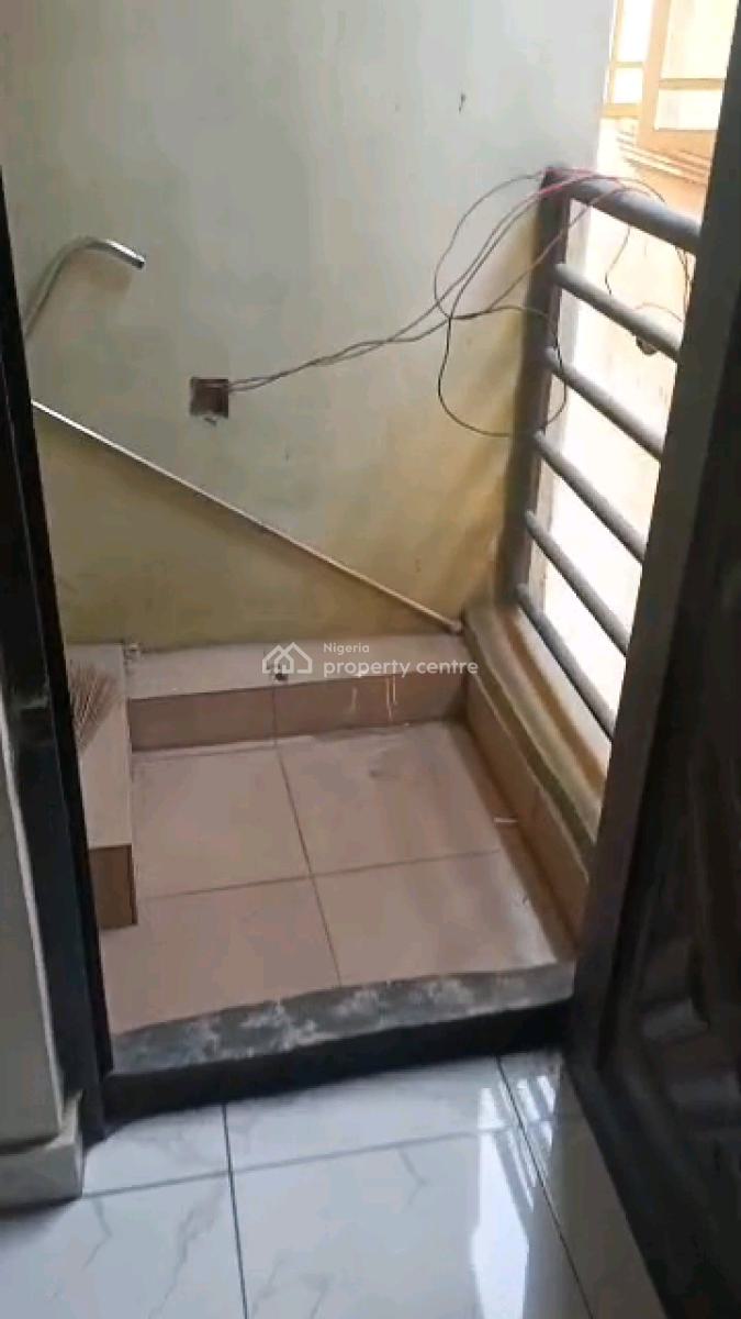 a Very Decent Miniflat, Adekunle, Yaba, Lagos, Mini Flat (room and Parlour) for Rent