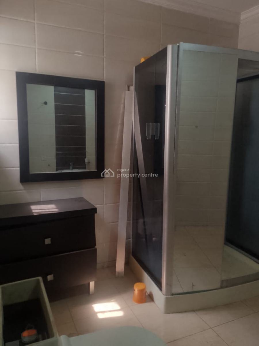 Luxurious Master Bedroom, Askamaya, Ikota, Lekki, Lagos, Self Contain (single Rooms) for Rent