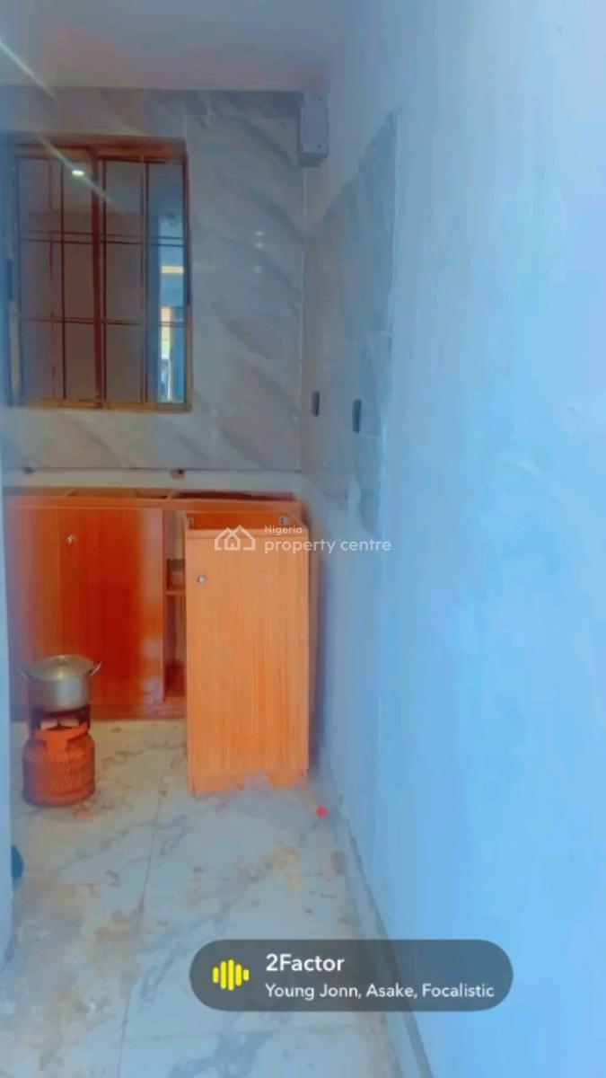 Standard and Executive 2 Bedroom Fla, Oyadiran Estate, Sabo, Yaba, Lagos, Flat / Apartment for Rent