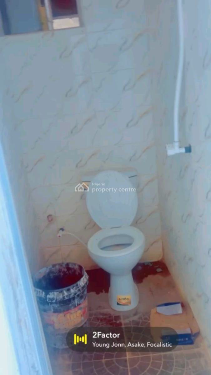 Standard and Executive 2 Bedroom Fla, Oyadiran Estate, Sabo, Yaba, Lagos, Flat / Apartment for Rent