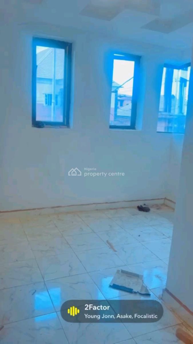 Standard and Executive 2 Bedroom Fla, Oyadiran Estate, Sabo, Yaba, Lagos, Flat / Apartment for Rent