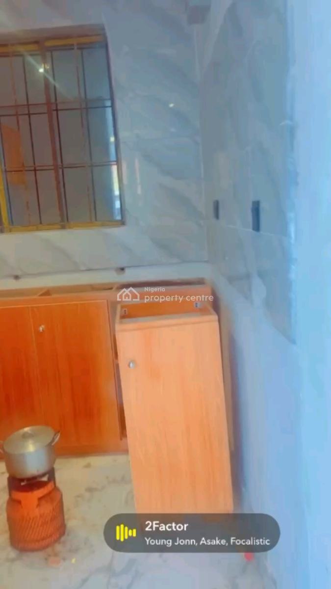 Standard and Executive 2 Bedroom Flat, Oyadiran Estate, Sabo, Yaba, Lagos, Flat / Apartment for Rent