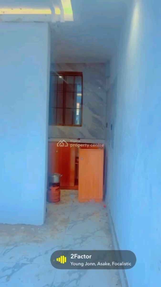 Standard and Executive 2 Bedroom Flat, Oyadiran Estate, Sabo, Yaba, Lagos, Flat / Apartment for Rent