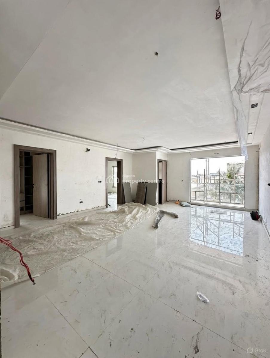 Luxury 2 Bedroom Apartment, Lekki Phase 1, Lekki, Lagos, Block of Flats for Sale