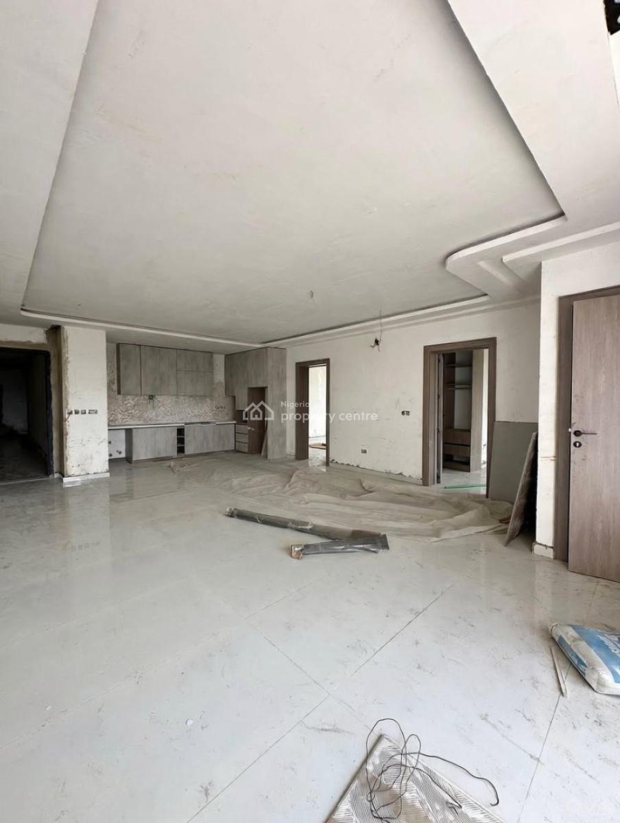 Luxury 2 Bedroom Apartment, Lekki Phase 1, Lekki, Lagos, Block of Flats for Sale