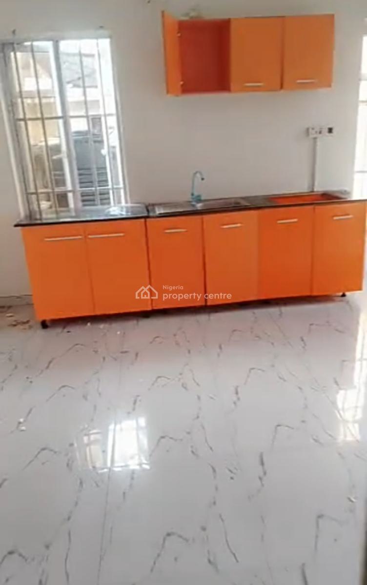 Downstairs Mini Flat with Open Plan Kitchen { Video}, Cluster 1 Estate @ Lekky County Homes, Ikota, Lekki, Lagos, Mini Flat (room and Parlour) for Rent