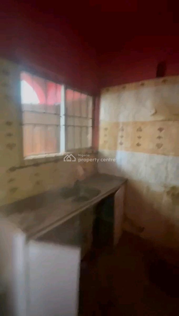 3 Bedroom Flat ( Renovation Going on) with 3 Toilets & 2 Baths, Alagomeji, Yaba, Lagos, Flat / Apartment for Rent