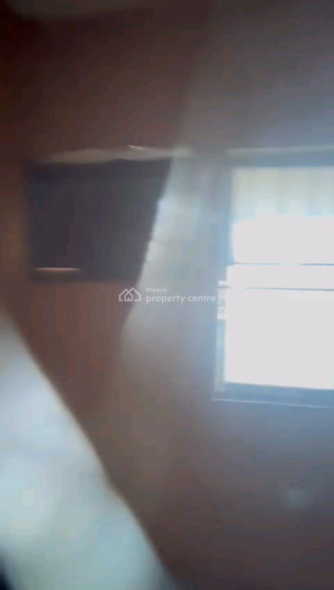 3 Bedroom Flat ( Renovation Going on) with  3toilets & 2 Baths, Alagomeji, Yaba, Lagos, Flat / Apartment for Rent