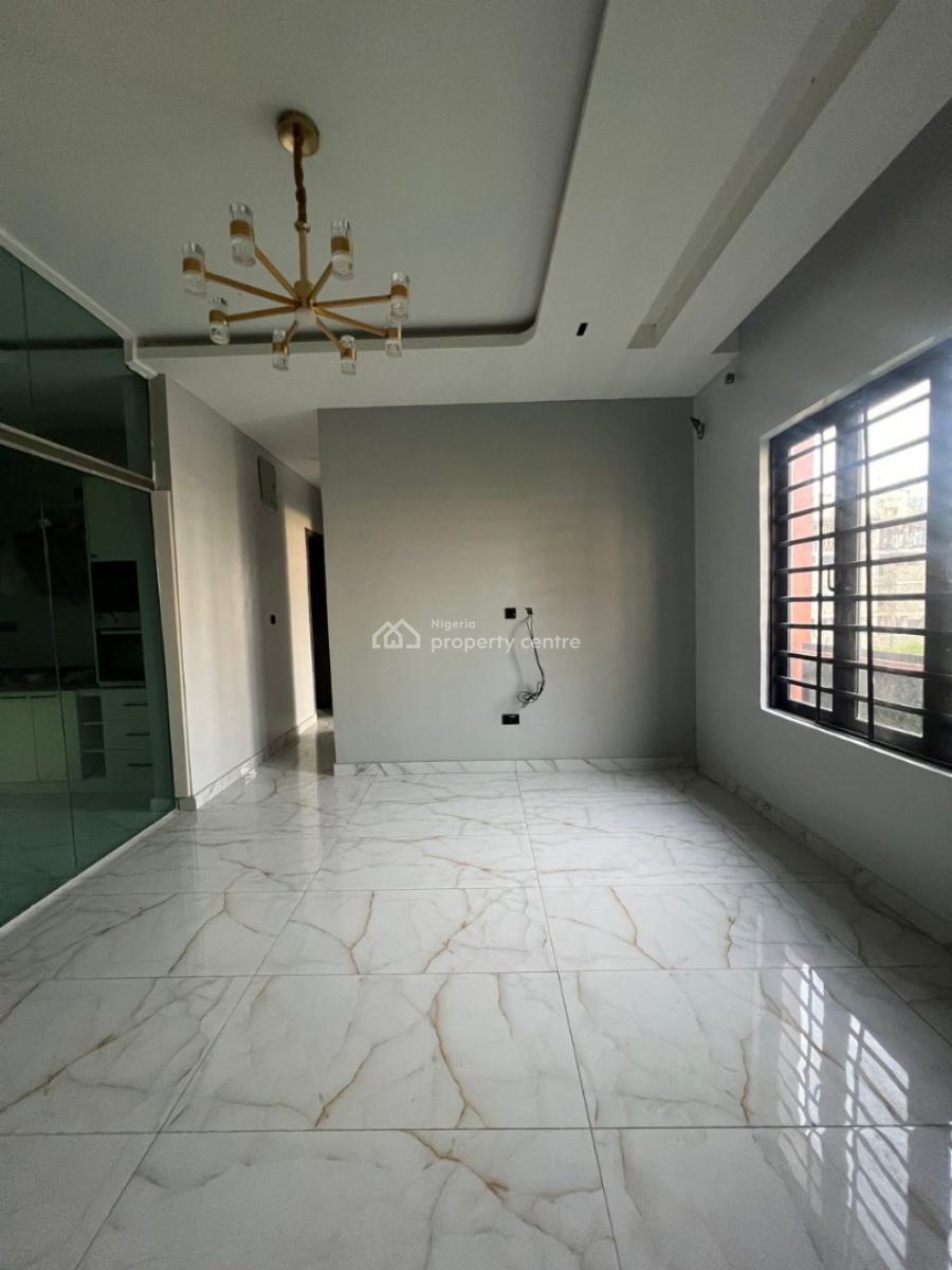 2 Bedroom Apartment, Lekki Phase 1, Lekki, Lagos, Flat / Apartment for Rent