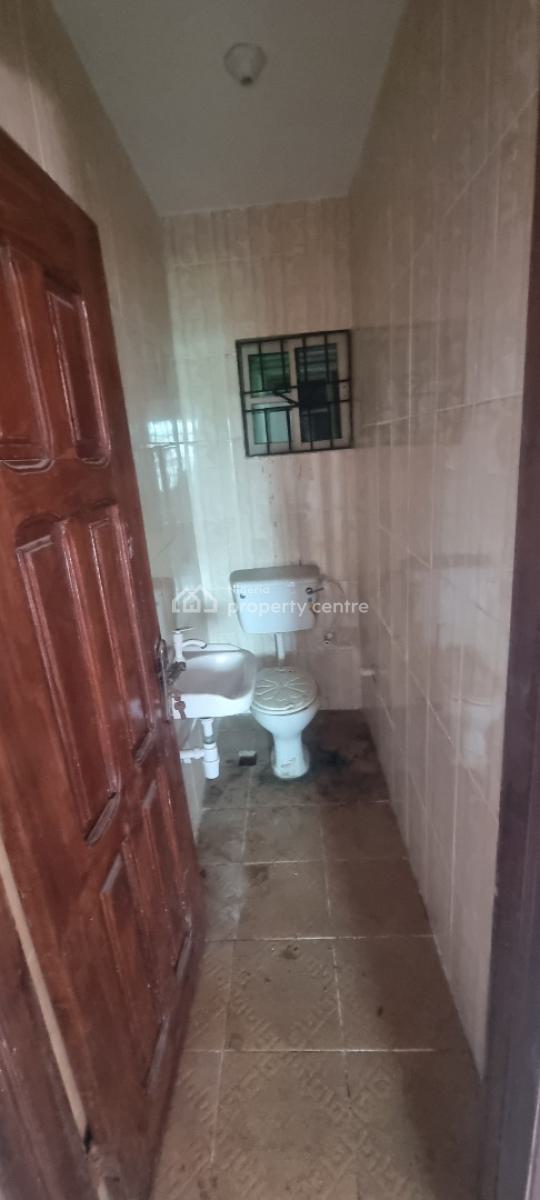 Well Maintained 2 Bedroom Flat, Tina Johnson Close Behind Coastal Road, Lekki, Lagos, Flat / Apartment for Rent