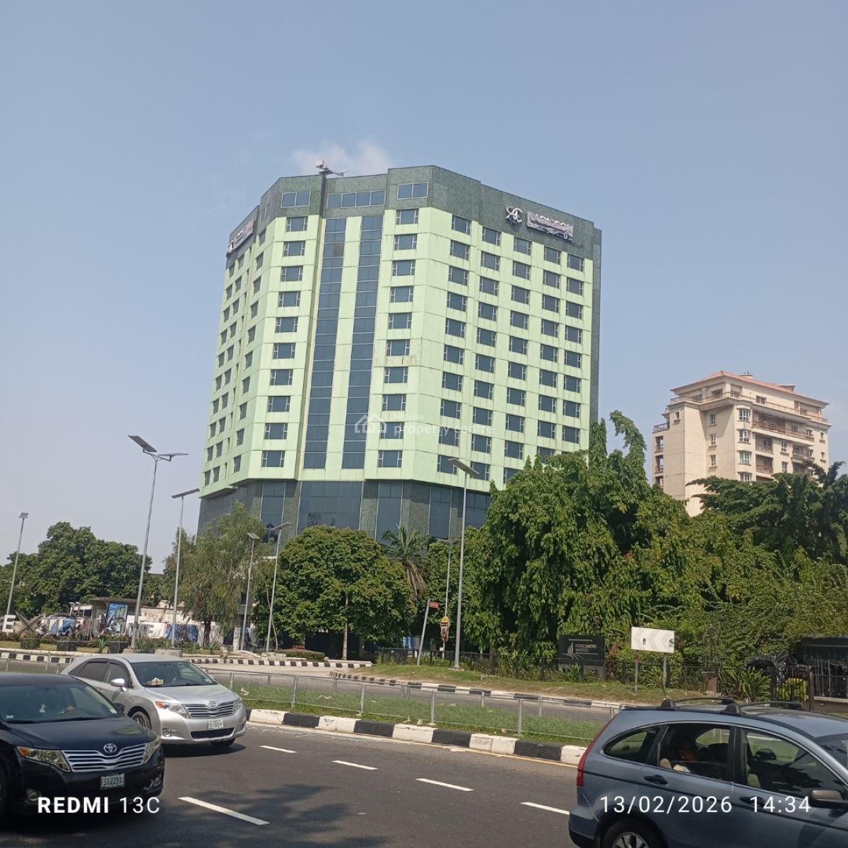 an Iconic 196-room Ultra-luxury Guest House, Gerrard Road, Old Ikoyi, Ikoyi, Lagos, Hotel / Guest House for Sale