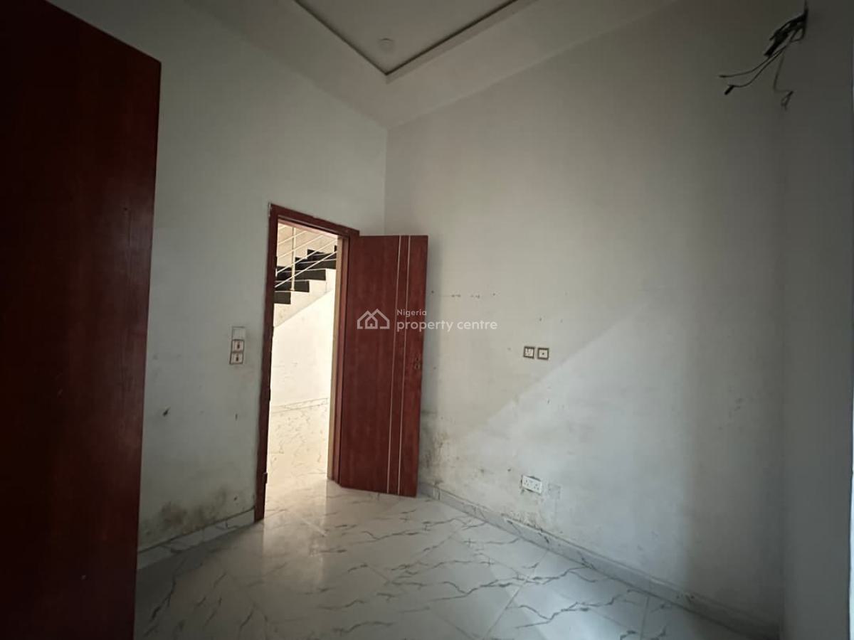 4bedroom Semidetached Duplex, Ikota, Lekki, Lagos, Semi-detached Duplex for Rent