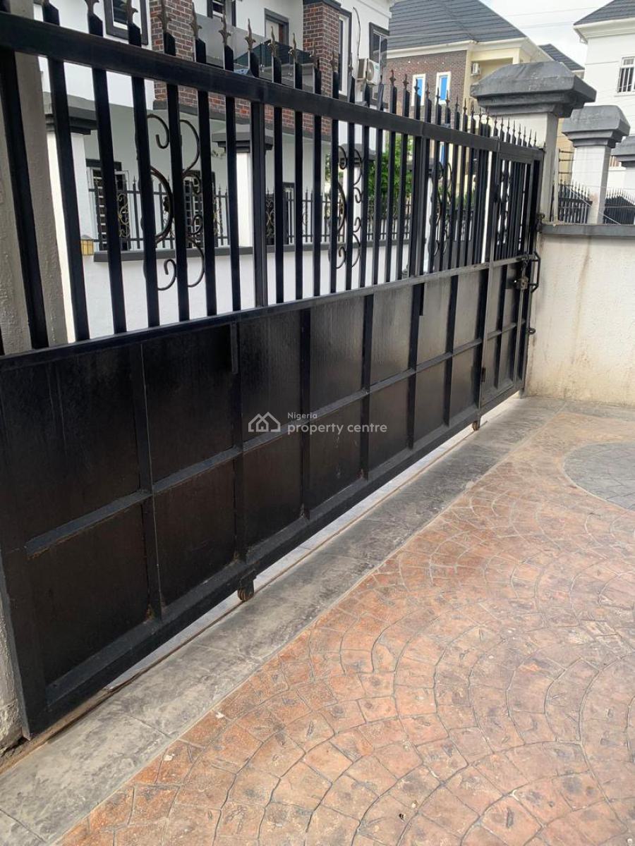 5 Bedroom Detached House + Bq, Osapa, Lekki, Lagos, Detached Duplex for Sale