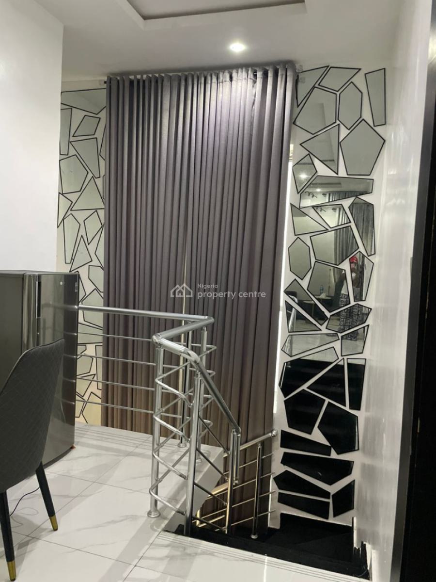 Fully Furnished and Serviced 3 Bedroom Fully Detached with Standard Bq, Cheveron, Lekki, Lagos, Detached Duplex for Rent