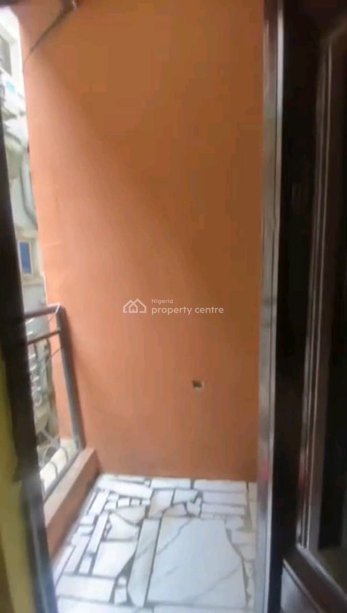 a Neatly Used and Standard Roomself Contain, Upstairs, Off Pedro Road, Shomolu, Lagos, Self Contain (single Rooms) for Rent