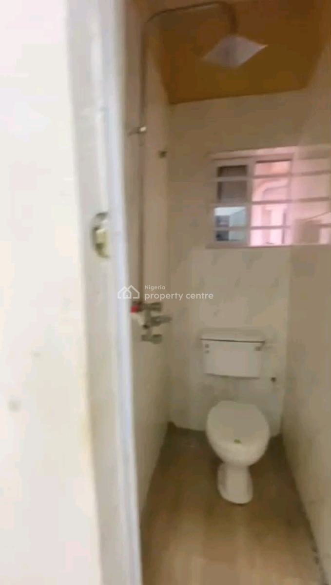 a Neatly Used and Standard Room Self Contain, Off Pedro Road, Shomolu, Lagos, Self Contain (single Rooms) for Rent