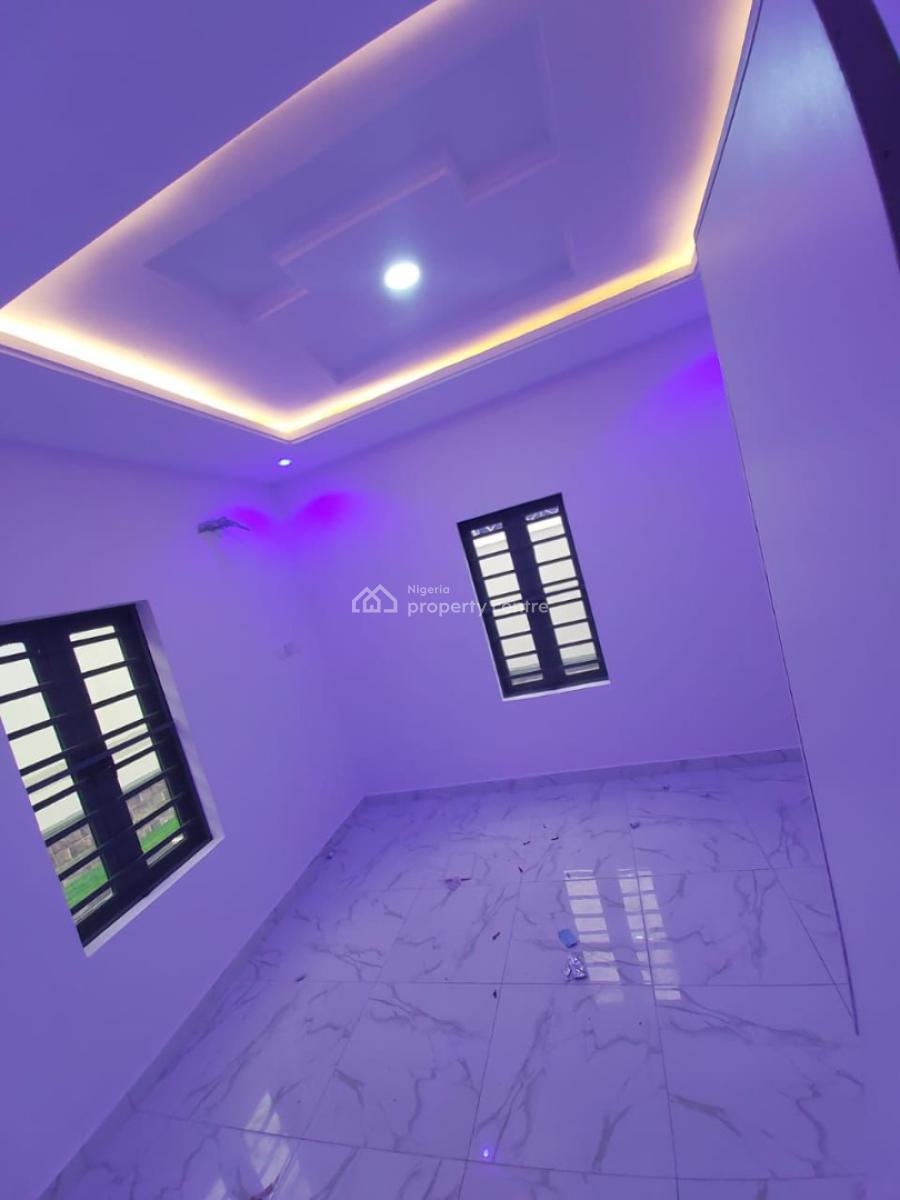 Top Notch 2 Bedroom Apartment in a Lovely Estate, Sangotedo, Ajah, Lagos, House for Rent