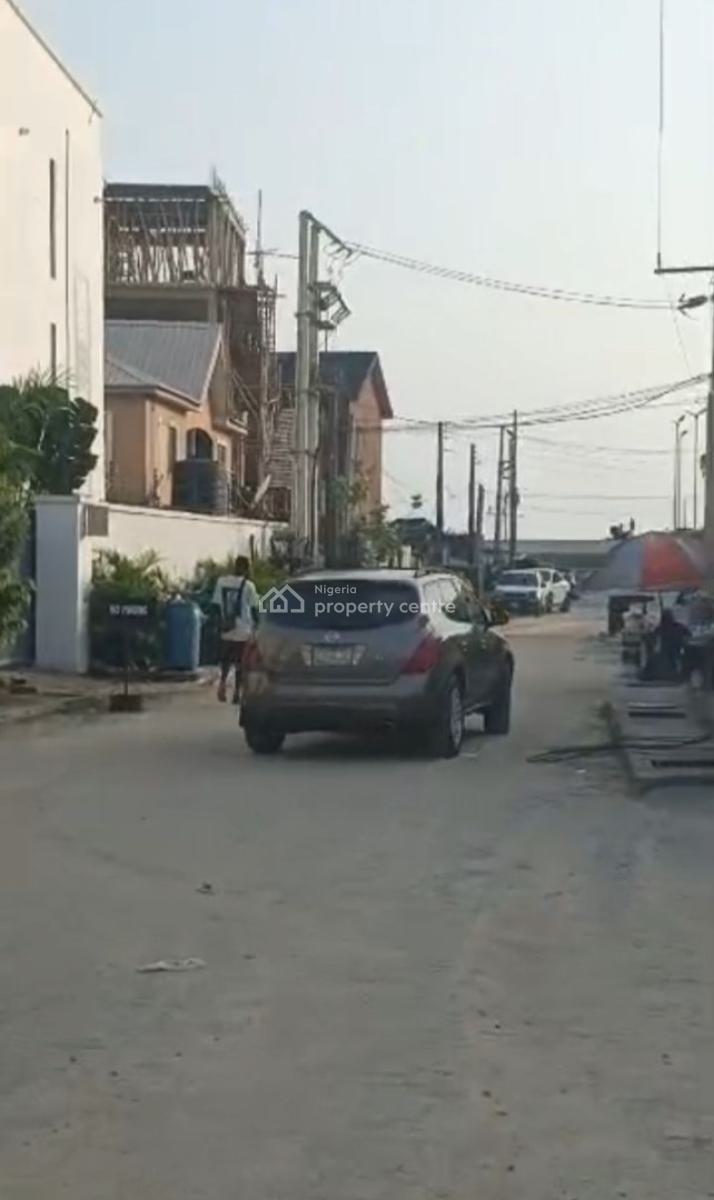 Cornerpiece Land Measuring 600sqm, Ilasan, Lekki, Lagos, Residential Land Joint Venture