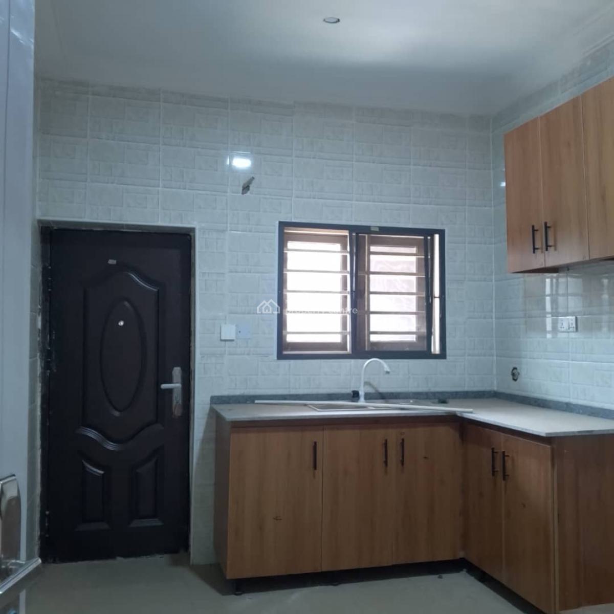 Brand New Luxury 4 Bedroom Terrace +bq, By Nizamiye Hospital, Idu Industrial, Abuja, Terraced Duplex for Sale