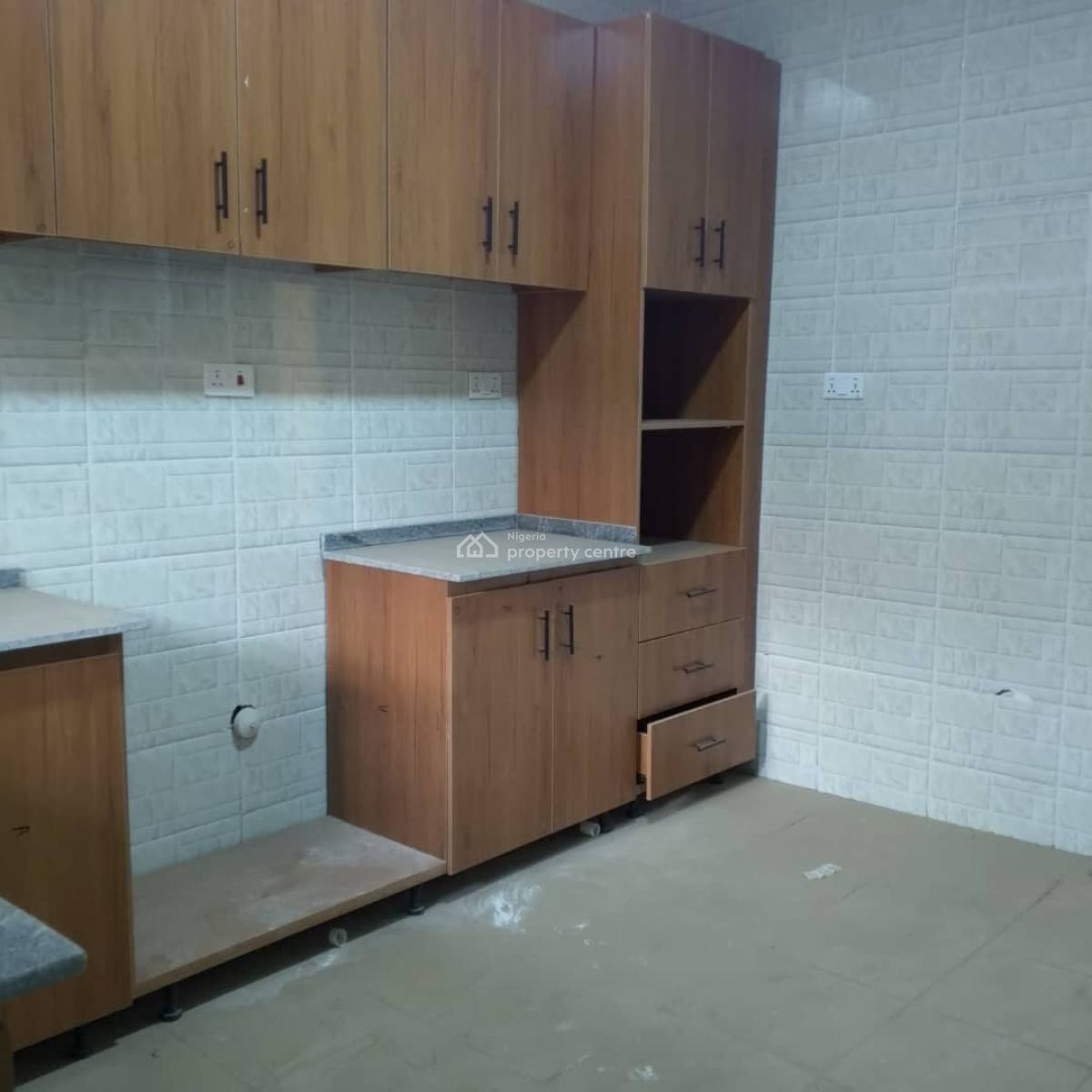 Brand New Luxury 4 Bedroom Terrace +bq, By Nizamiye Hospital, Idu Industrial, Abuja, Terraced Duplex for Sale