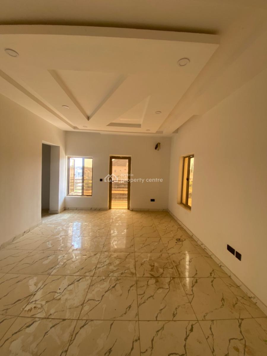 Luxury 5 Bedroom Terraced Duplex in a Secured and Clean Compound, Life Camp, Abuja, Terraced Duplex for Sale