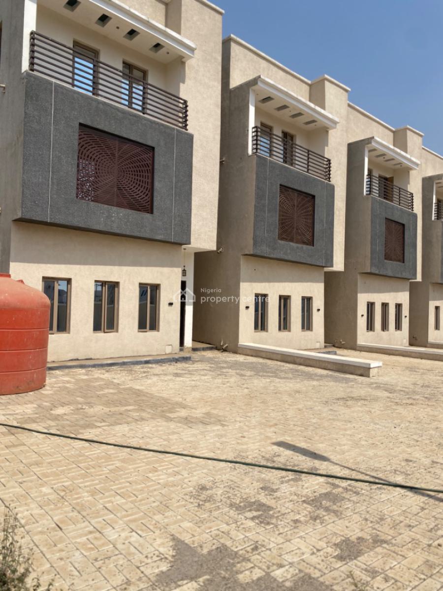 Luxury 5 Bedroom Terraced Duplex in a Secured and Clean Compound, Life Camp, Abuja, Terraced Duplex for Sale