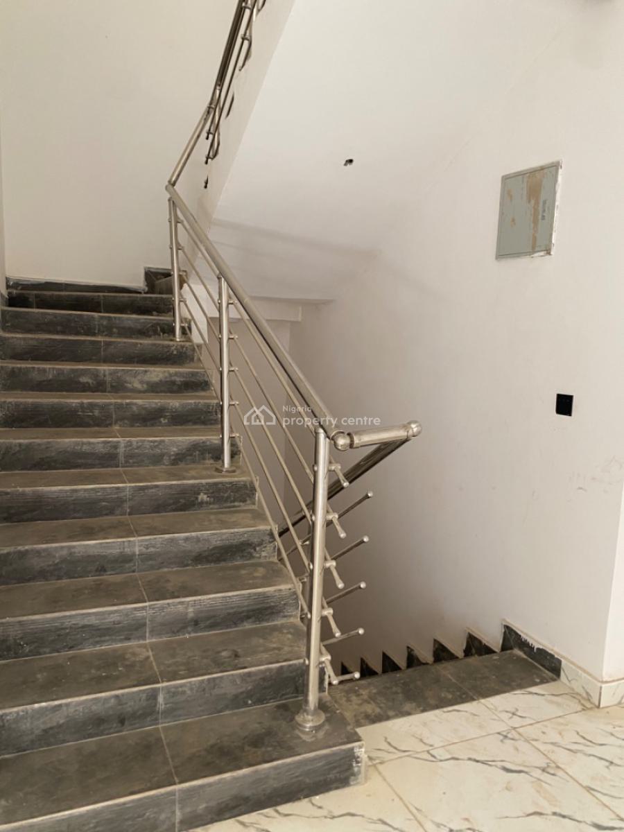 Luxury 5 Bedroom Terraced Duplex in a Secured and Clean Compound, Life Camp, Abuja, Terraced Duplex for Sale