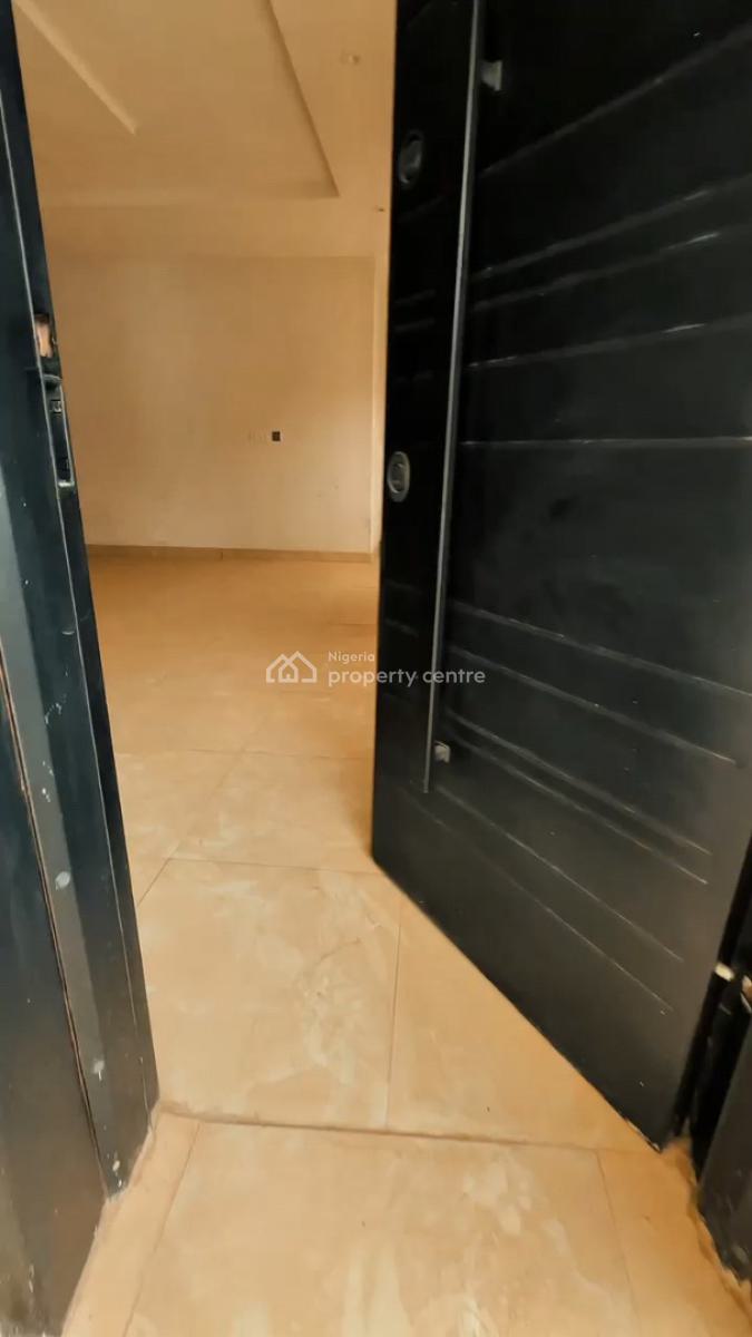 5bedrooms Duplex with 2rooms Bq, Inside Estate, Guzape District, Abuja, Detached Duplex for Rent