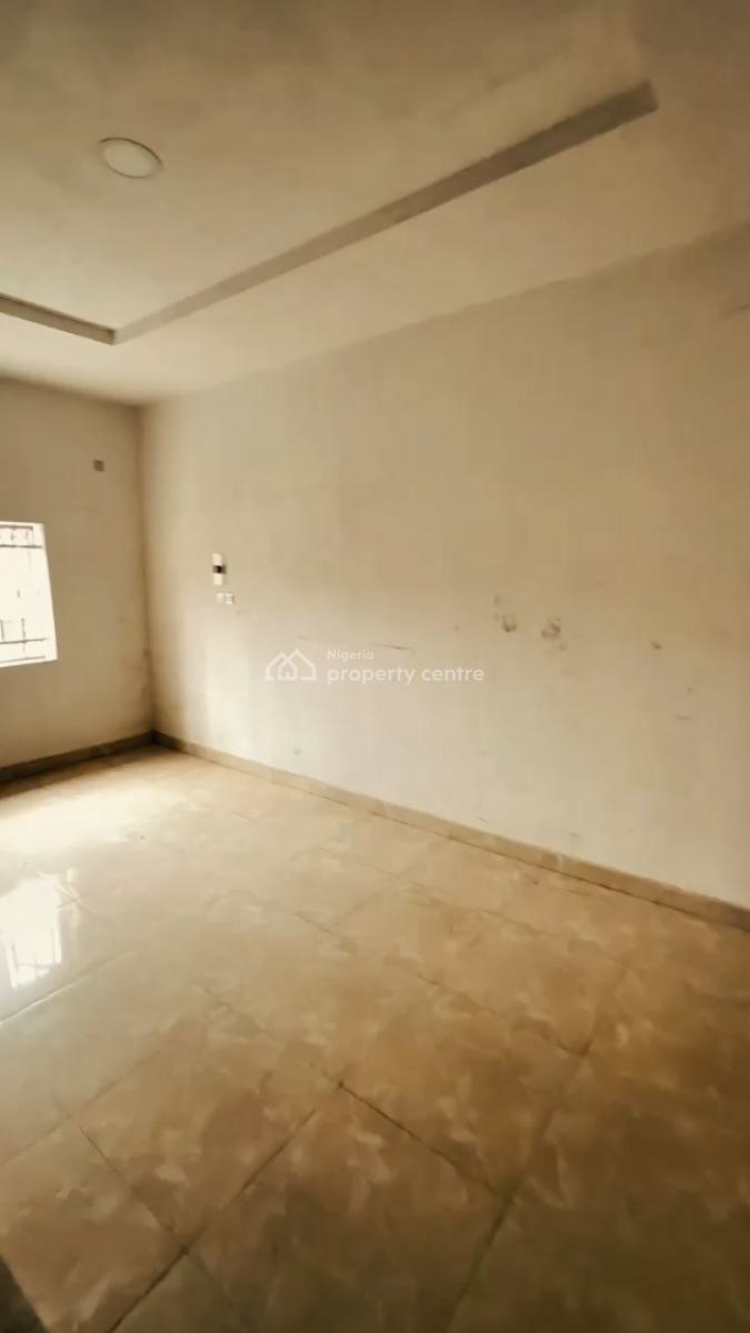 5bedrooms Duplex with 2rooms Bq, Inside Estate, Guzape District, Abuja, Detached Duplex for Rent