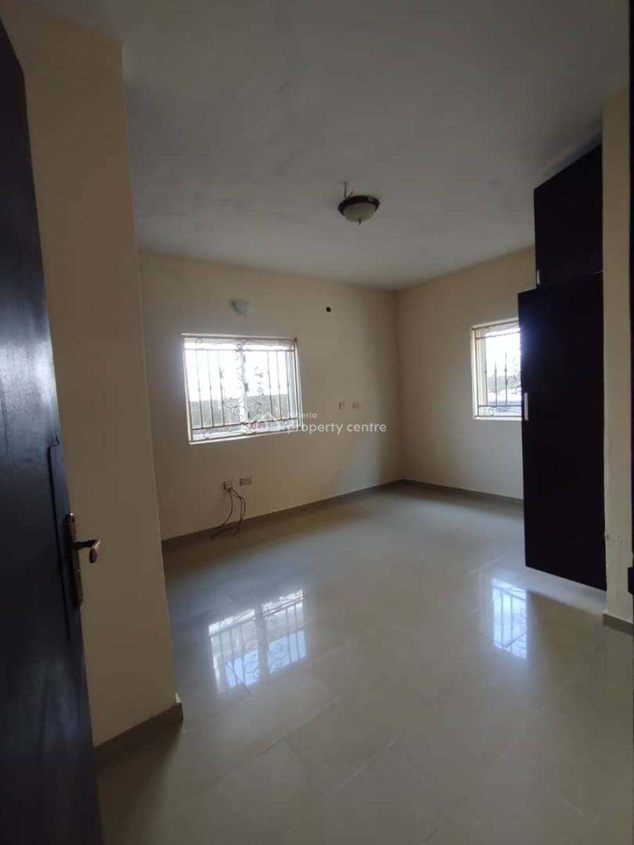 a Luxury 3 Bedrooms Flat, Lakowe Axis, Abijo, Lekki, Lagos, Flat / Apartment for Rent