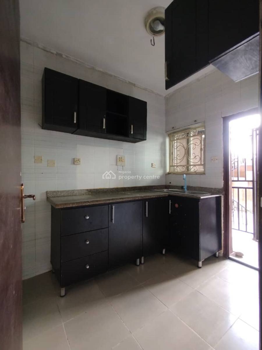a Luxury 3 Bedrooms Flat, Lakowe Axis, Abijo, Lekki, Lagos, Flat / Apartment for Rent